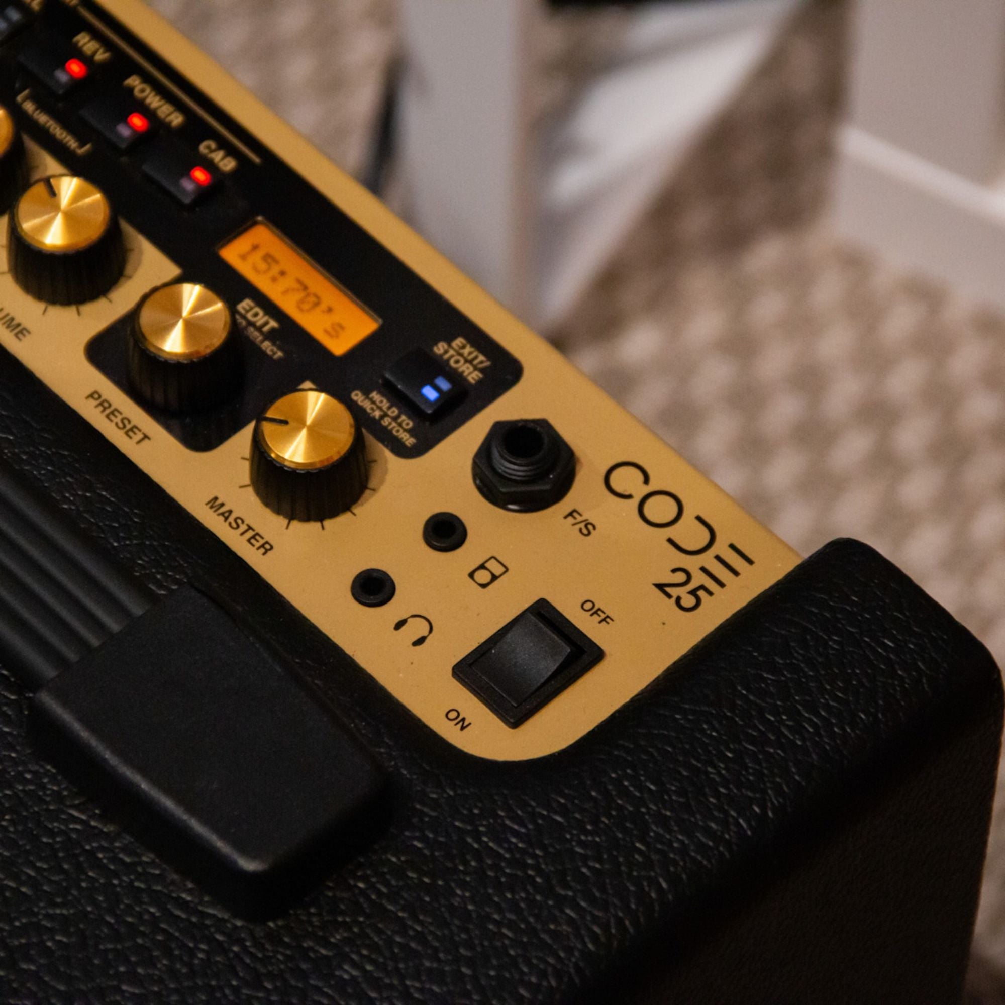 Amplificador Guitarra Eléctrica Marshall CODE 25